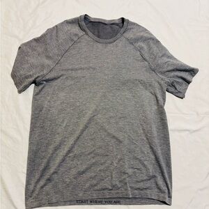 Gray Metal vent tech XL lululemon shirt